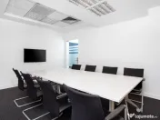 Spațiu de birou tip open-plan pentru 10 persoane în Regus Charles de 