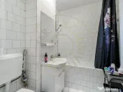 Spațiu generos, potențial imens – apartament 3 camere 