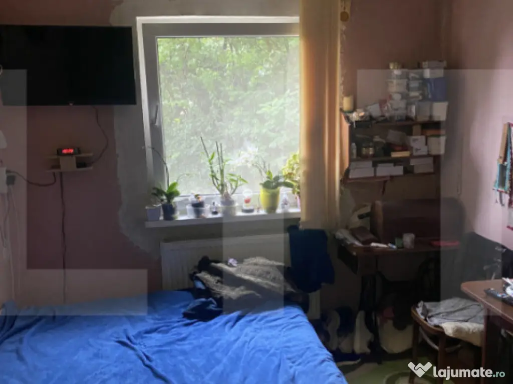 Apartament cu 4 camere de vânzare, ideal pentru familii, zo