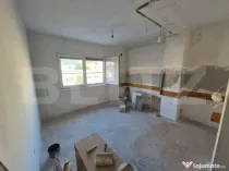 Garsonieră spațioasă de vânzare, etaj 2/4, zonă central