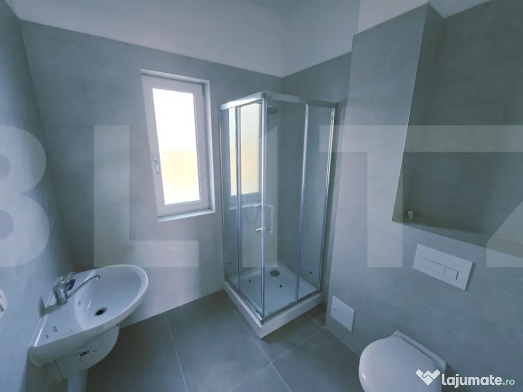 Spatiu, de vanzare, 77 mp, zona Torontalului