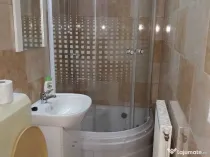 1 camera in zona Buziasului