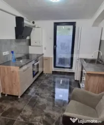 Apartament, 2 camere, 30 mp utili, zona Vivo