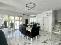 Casa individuala cu 5 camere, finisaje moderne, la intrare i