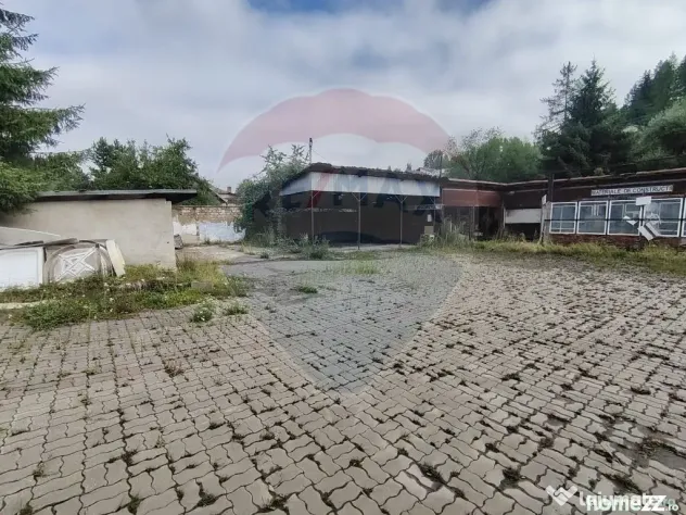 Spațiu industrial de 481mp, cu 1746mp teren în zona Cen...