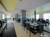 Hotel / Pensiune cu 24 camere de vânzare - Băile 1 Mai 