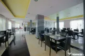 Hotel / Pensiune cu 24 camere de vânzare - Băile 1 Mai