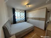 Apartament decomandat 3 camere si balcon zona Vasile Aaron d 