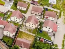 Casă modernă, 3 dormitoare, birou, 135 mp utili, teren 423