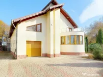 Vila de vânzare în Hălchiu, Brașov – 350.000 €