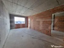 Apartament cu 2 camere, cu terasa, etaj intermediar, zona BM