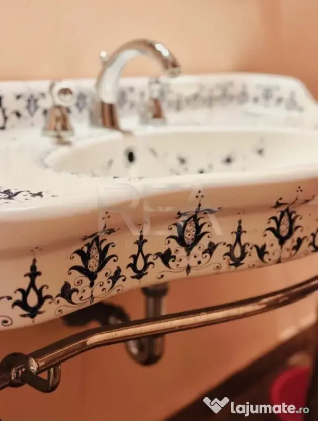 Clădire istorică - ULTRACENTRAL - Stil eclectic, Lux Itali