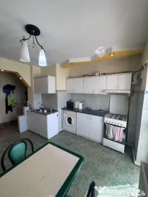 Apartament 2 camere, central , Radauti