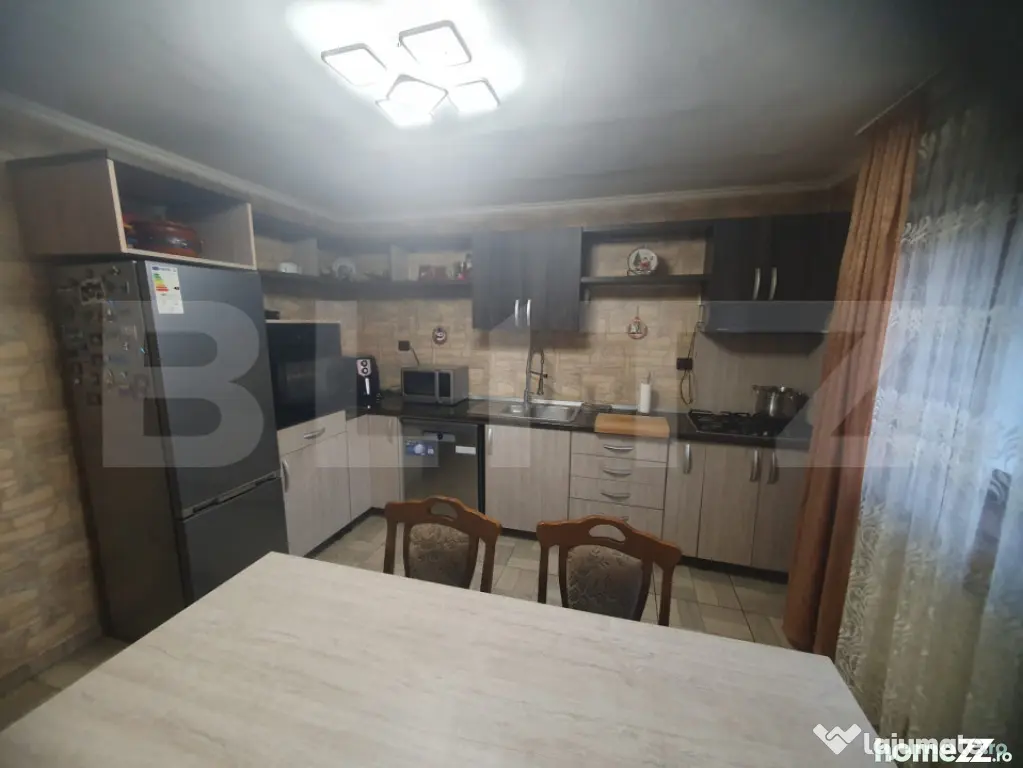 Casa de vanzare in zona Pandurasu - Targu Jiu (Gorj)