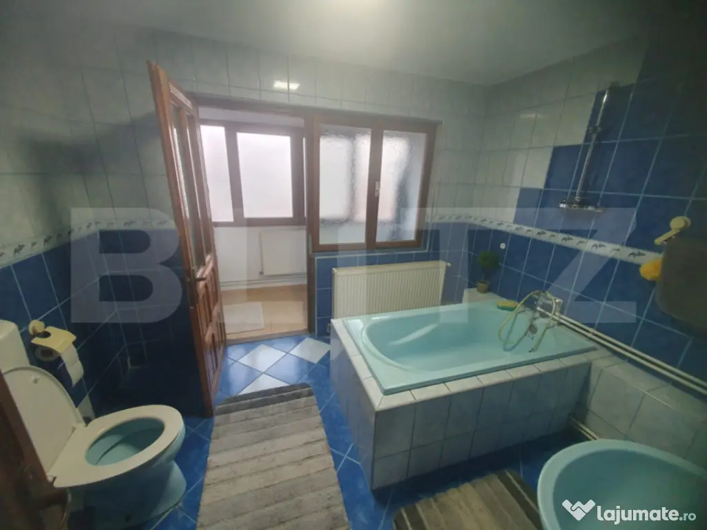 Casa de vanzare in zona Pandurasu