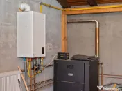 Vilă P+M, Clujului, 190 mp, teren 520 mp, singur în cur... 