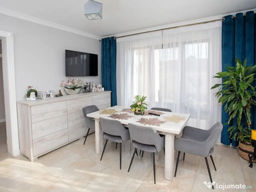 Vilă P+M, Clujului, 190 mp, teren 520 mp, singur în cur...