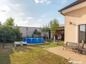 Vilă P+M, Clujului, 190 mp, teren 520 mp, singur în cur... 