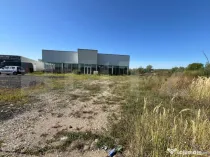 Hale industriale de închiriat – 2.300 mp teren, 2 hale c