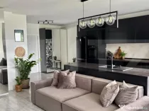 Apartament cu 2 camere, zona Vivo