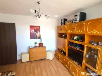 De vânzare apartament 3 camere – Zona Sud, Focșani