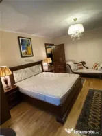 Apartament 3 camere, pe Splaiul Crisanei