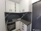 Garsoniera complet renovata la etaj intermediar in zona Tere 