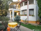 Vilă individuală cu piscină încălzită & wellness Erou 