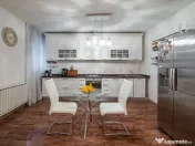 Vilă individuală cu piscină încălzită & wellness Erou 