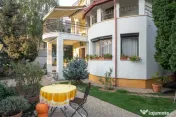 Vilă individuală cu piscină încălzită & wellness Erou