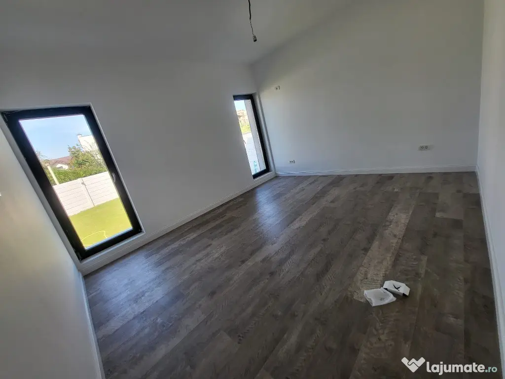 Singulara pe parter | placa de beton | 525mp teren | garaj