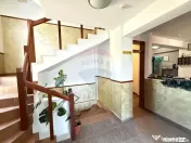 Pensiune cu 14 camere de vânzare Bucovina lângă pârti... 