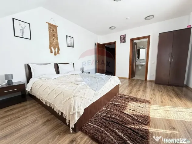 Pensiune cu 14 camere de vânzare Bucovina lângă pârti...