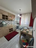 Apartament decomandat, cu 4 camere - str. Hărmanului
