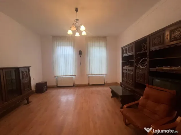 Inchiriez spatiu comercial zona Centrala - ID : RH-43726-property