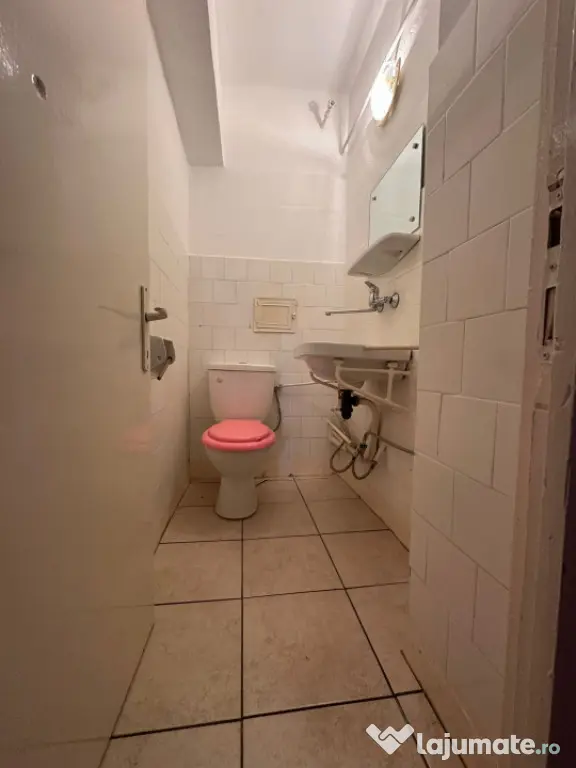 Apartament 3 camere decomandat, Calea Calarasilor.