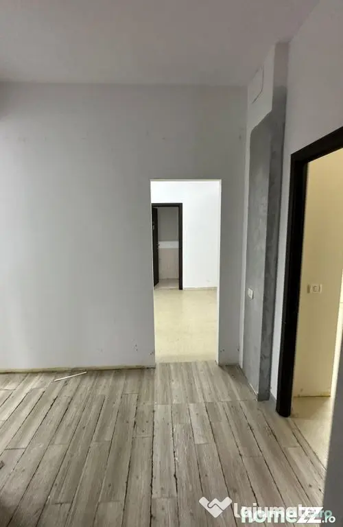 Spațiu comercial de 250mp în zona ICIL/CASA DE CULTURA ...