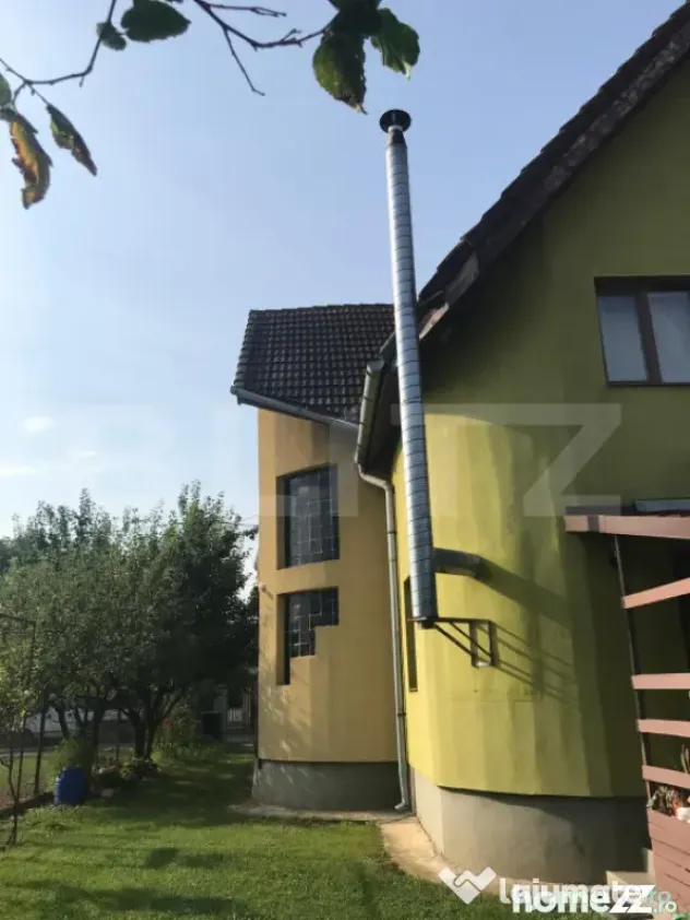 Casa cu 5 camere, 198 mp utili, 600 mp teren, in cartierul P
