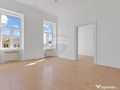 Apartament 3 camere, nemobilat, prima inchiriere-central 