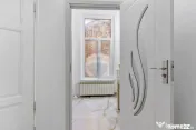 Apartament 3 camere, nemobilat, prima inchiriere-central