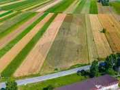 TEREN extravilan- 6 E/MP- CU PLANTATIE DE TRANDAFIRI! Tel... 