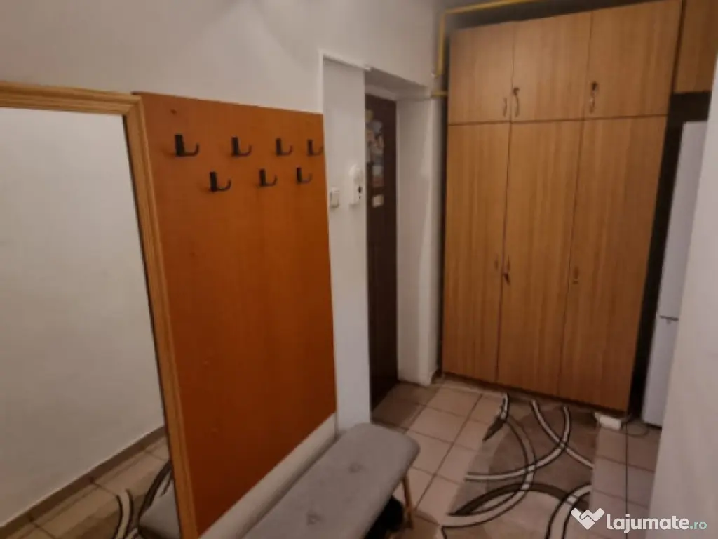 CUG - Apartament 1 cameră decomandat, mobilat și utilat