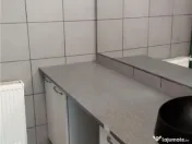 Casa 6 camere de inchiriat , activitate comerciala sau offic 