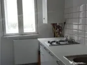 Casa 6 camere de inchiriat , activitate comerciala sau offic 