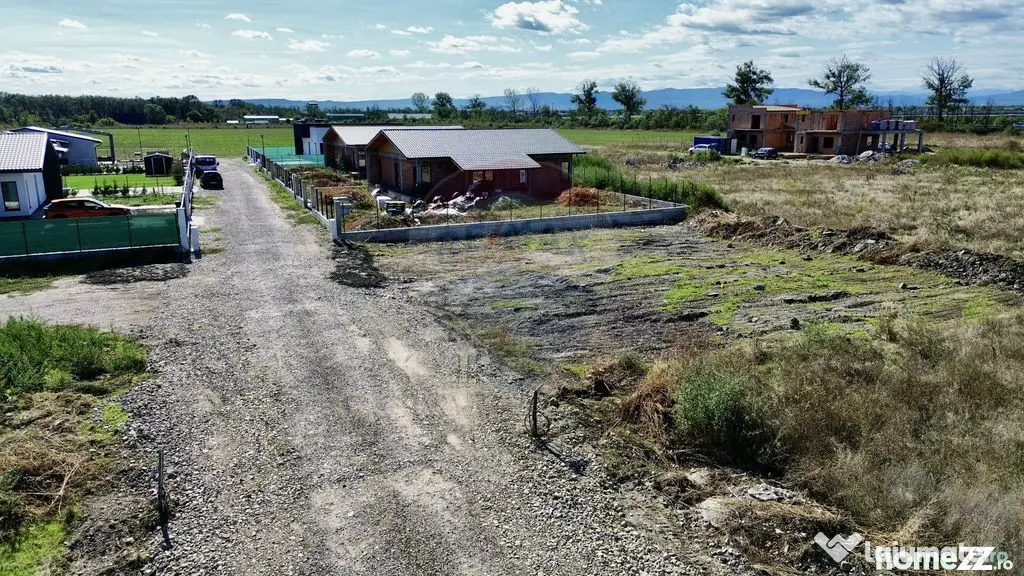 Teren Vanatori / Strada Salciei Cartier Liziera