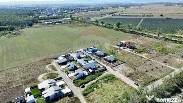 Teren Vanatori / Strada Salciei Cartier Liziera - Vanatori (Vrancea)