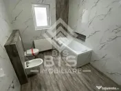 3 Apartamente 3 camere bloc nou 