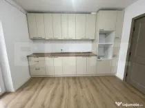 Apartament de 3 camere 2 bai zona Centrala