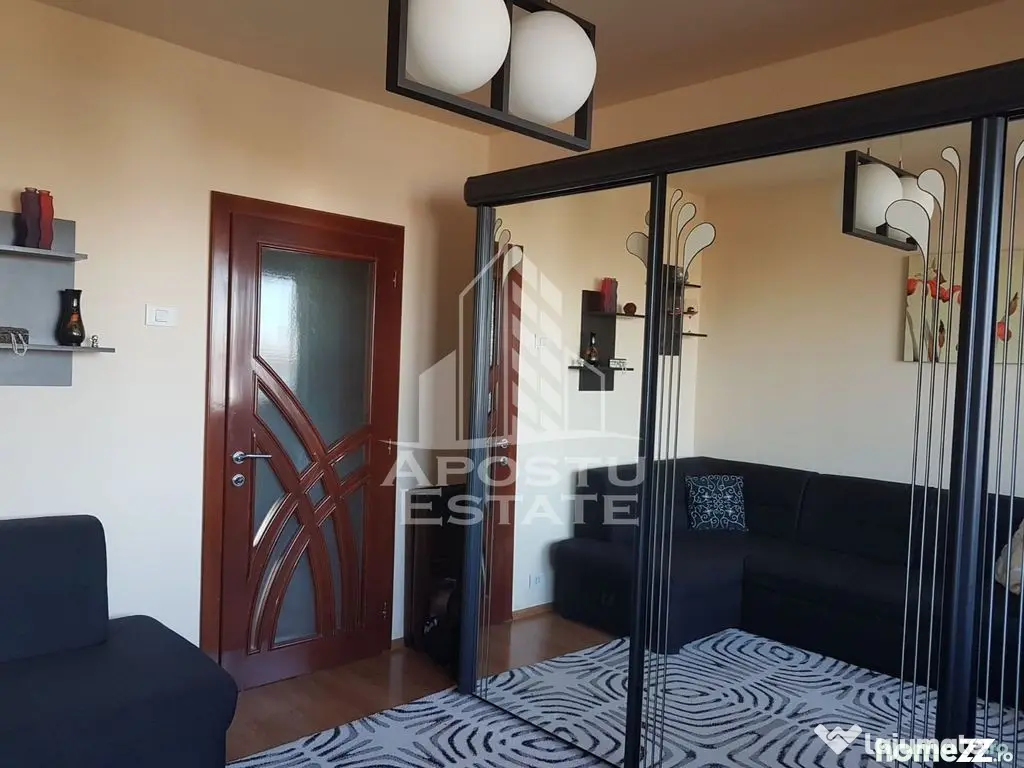 Apartament cu 3 camere de vanzare in zona Tipografilor, Timisoara - Timisoara (Timis)