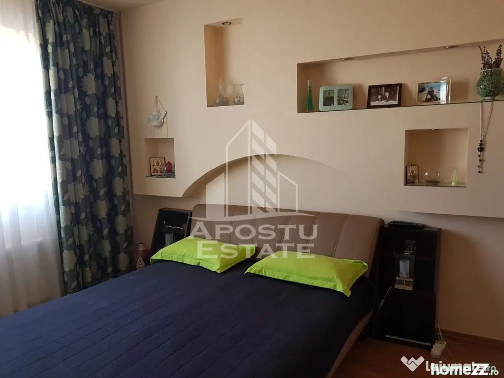 Apartament cu 3 camere de vanzare in zona Tipografilor, Timisoara - Timisoara (Timis)